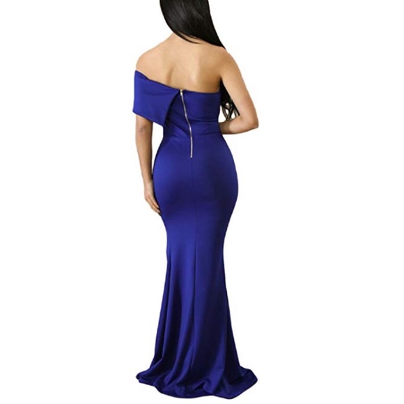 Dress - Picture 2 of 3